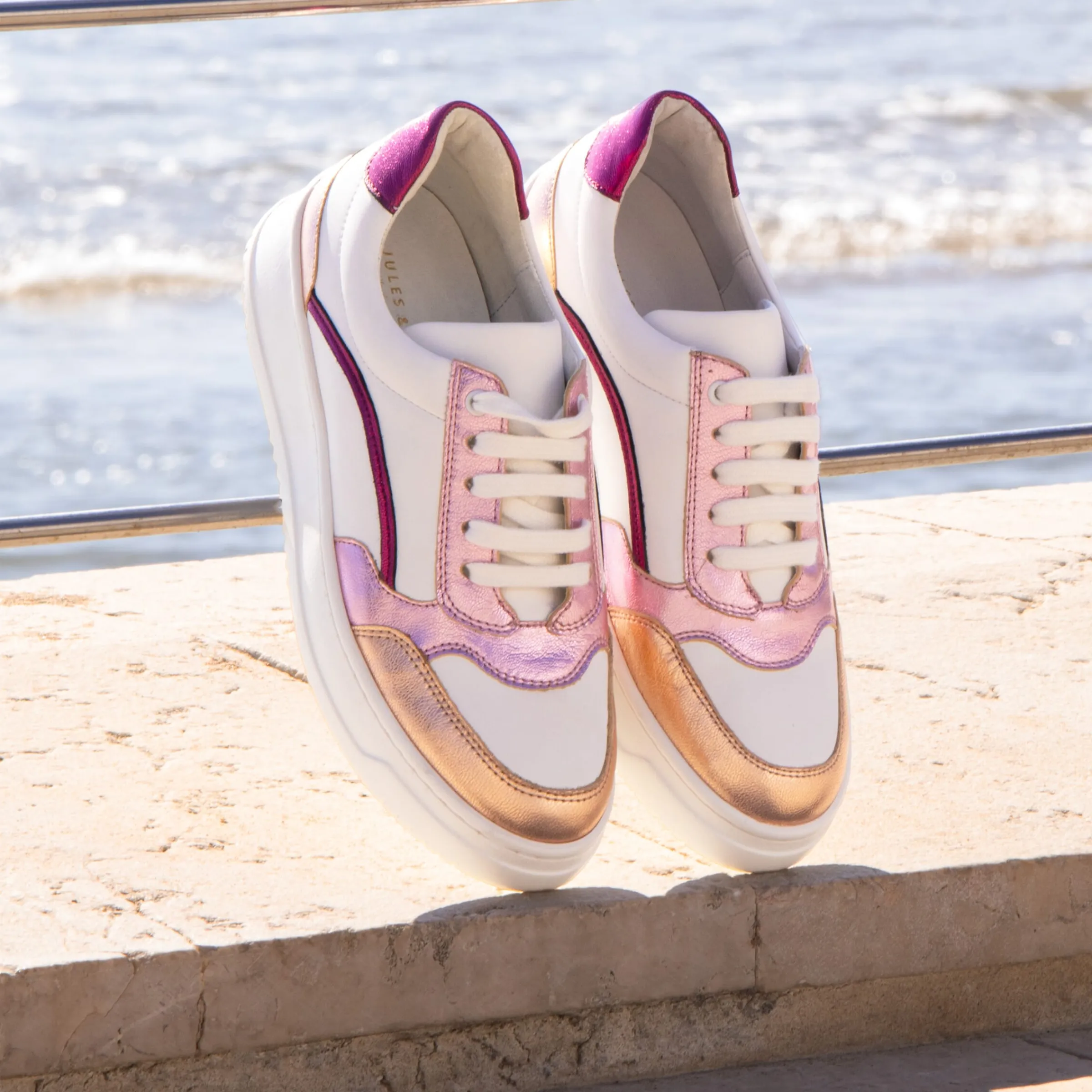 Femme JULES & JENN Baskets | Baskets vintage cuir blanc rose